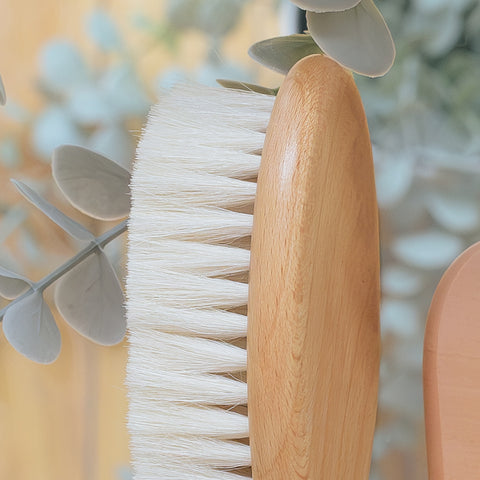 Brosse et peigne pour bébé