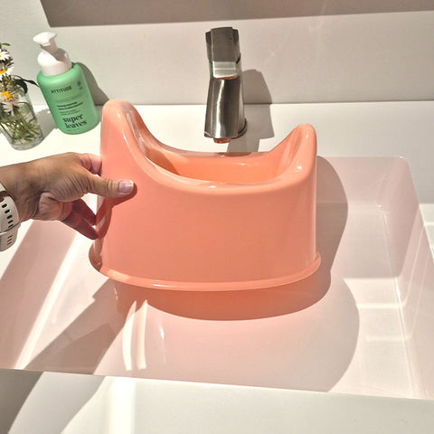 Mini Throne